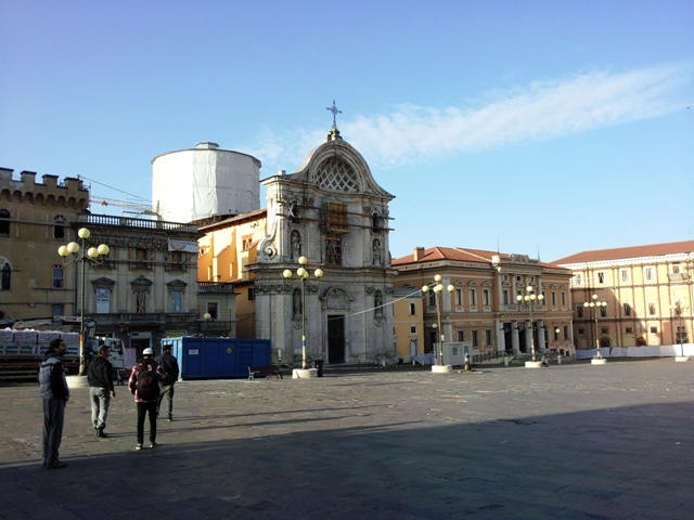 L'AQUILA Asilo occupato